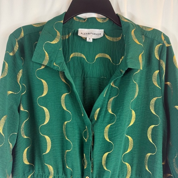 Alex & Parker Emerald and Gold Patterned Blouse Size: M - Picture 3 of 14